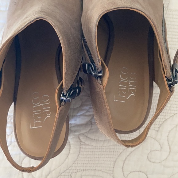 Franco Sarto Knox open toe leather upper mushroom color size 10 block heel - Picture 3 of 11